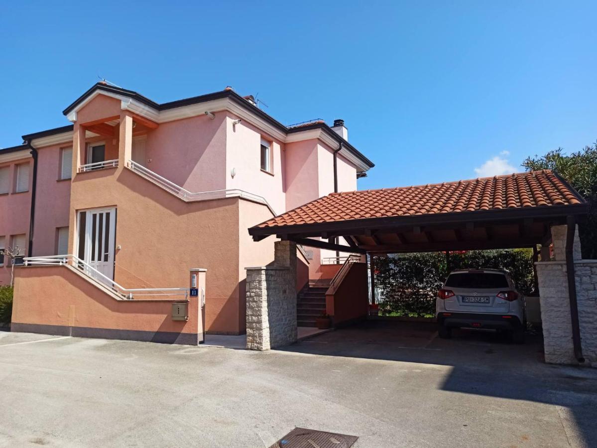 Apartment Gaia Umag Exterior foto